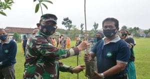 Peduli Lingkungan, Kasrem 083/Bdj Ikuti Gerakan Penanaman 10ribu Pohon Pule