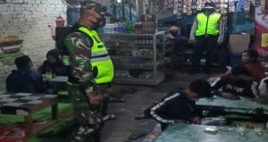 Sinergi Tiga Pilar, Koramil 0818/21 Wajak Gelar Operasi Tibmas Putus Penyebaran Covid-19
