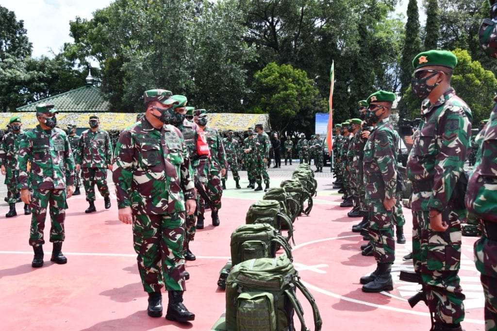Danrem 083/Bdj Bersama Pangdam V/Brw, Dampingi Asops Panglima TNI Riksiapops  Satgas Yonif Mek 512/QY