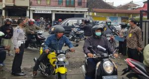 Sukseskan PPKM, KB Samsat Karangploso Perketat Jumlah WP