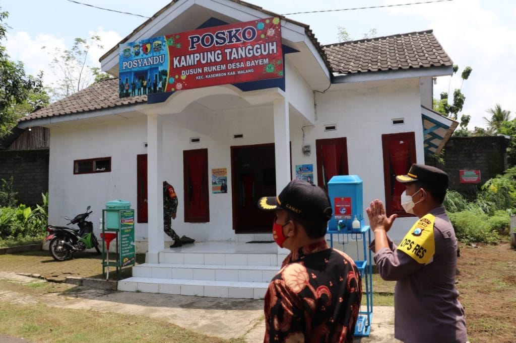 Kapolres Batu Cek Lumbung Pangan di Kampung Tangguh Semeru Kelurahan Temas dan Bayem