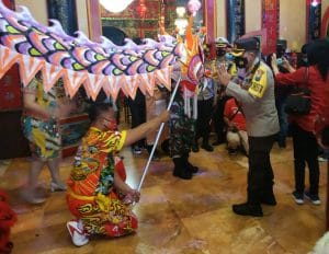 Naga Leang Leong Sambut Kedatangan Kombes Pol Leo