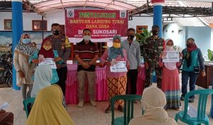 Babinsa Koramil 0818/03 Kasembon, Kawal Penyaluran Dana BLT