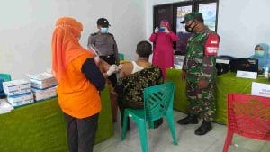 Koramil Pakuniran Kawal Vaksinasi Tahap II