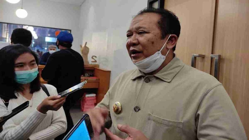 Bupati Desak 248 Desa Bikin Lagu