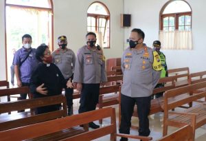 Kapolres Malang Cek Kondisi Keamanan Gereja, Jelang Malam Jumat Agung