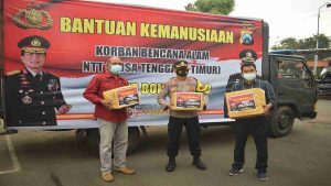 Polres Kirim Bantuan untuk Korban Banjir NTT