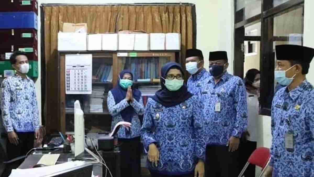 Bupati Blitar Halal Bihalal Virtual dan Sidak ASN