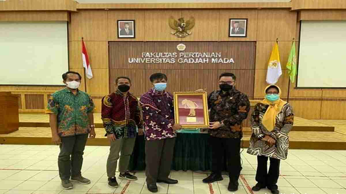 Pemkab Kediri dan UGM Jalin Kerjasama Kembangkan Pertanian