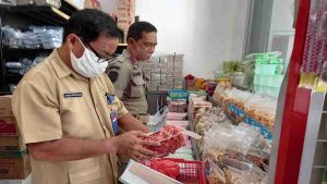 Pemkab Situbondo Sidak Mamin di Sejumlah Toko Swalayan