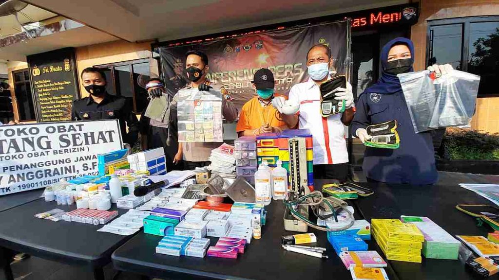 Penjual Obat Ilegal di Blitar Raup Keuntungan Hingga Rp 2 juta per Hari