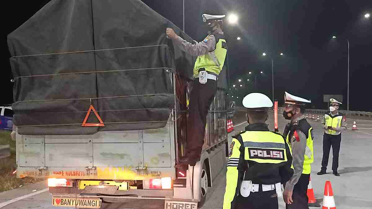Polres Probolinggo Kota Cegat Pemudik di Sejumlah Titik Check Point