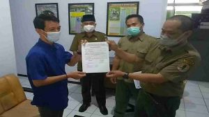 Wakil Ketua DPRD Jember Serahkan Macan Rembah Kepada BKSDA