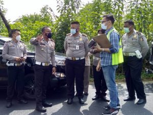 Ditkamsel Korlantas Polri Tinjau Lokasi Laka Maut Mobil Pickup