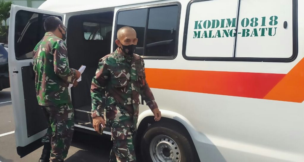 Tim Slogad Cek Tiga Unit Mobil Ambulans Bantuan di Jajaran Korem 083/Bdj