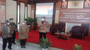 Mendagri Kunjungi Desa Sukojati, Tinjau Langsung Program Smart Kampung