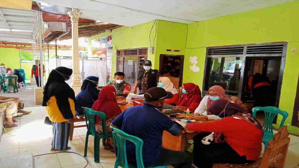 Tiga Pilar Kecamatan Kendit Laksanakan Vaksinasi