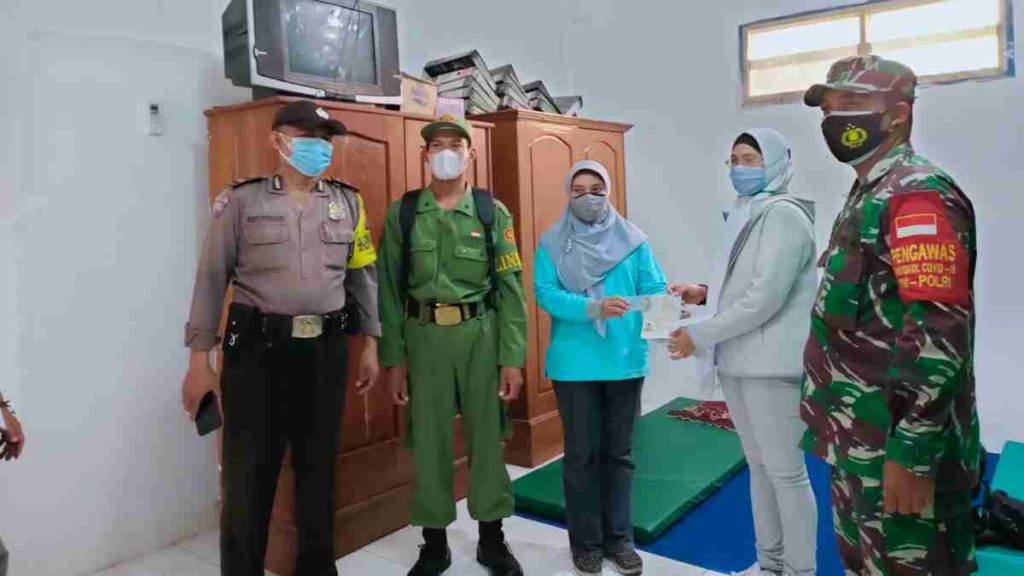 BPBD Kota Kediri Sigap Jemput PMI Warga Pakunden Bebas Covid-19