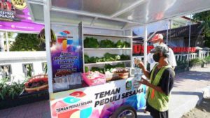 ‘Lapak Peduli Sesama’ Solidaritas Warga Banyuwangi Bantu Dampak Covid-19