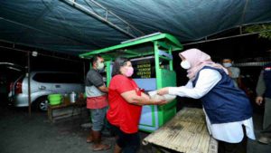 Pantau PPKM Darurat, Ipuk: Satgas Diwajibkan Humanis