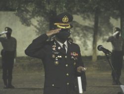 Kapolres Malang Irup Apel Kehormatan dan Renungan Suci di Makam Pahlawan