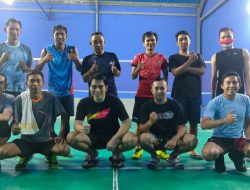 PB Bulu Terbang Malut Gelar Lomba Badminton Antar Teman
