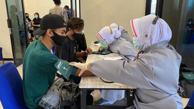 Sebanyak 960 Peserta Vaksinasi Serbu Gerai Vaksinasi Merdeka Alumni Akpol 2000