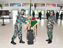 Tongkat Komando Danyonif 527/BY Kini Ditangan Letkol Inf Ubaydillah