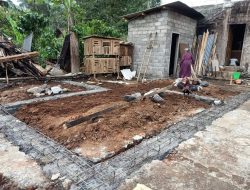 Tangis Bahagia Bu Sulastri Rumahnya Akan Dibangun Satgas TMMD ke-112