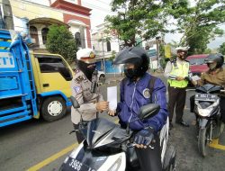 Satlantas Polres Malang Ajak Masyarakat untuk Segera Mengunduh Aplikasi PeduliLindungi