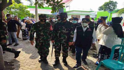 Pangdam V Brawijaya Pantau Serbuan Vaksinasi di Situbondo