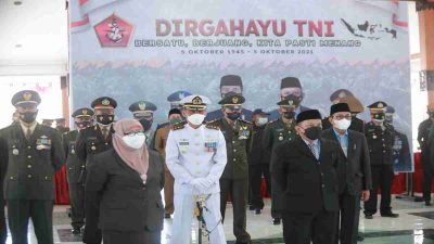 Danpuslatpurmar 5 Baluran Hadiri HUT ke-76 TNI secara Virtual