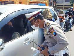 Sebanyak 210 Vaksin Diberikan Masyarakat Pengendara Dikawasan Alun alun Kota Batu