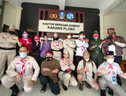 KB Samsat Karangploso, Layani Masyarakat Dengan Berpakaian Pahlawan Tempo Dulu