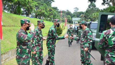 Pangdam V/Brw Lepas Satgas Apter Gelombang III Wilayah Kodam XVII/Cenderawasih dan Kodam XVIII/Kasuari