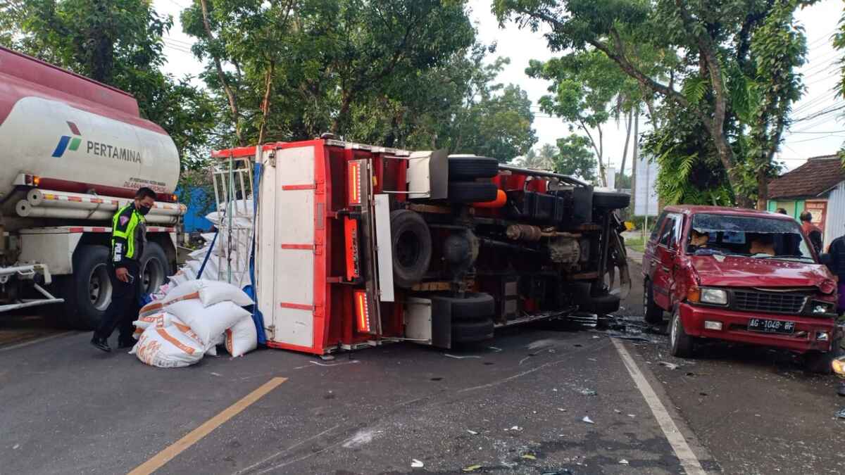 Sopir Honda Jazz ‘Ndelereng’ Akibatkan Nyawa Seseorang Melayang