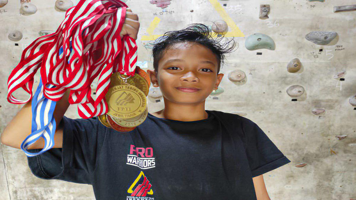 Tiga Bersaudara Atlet Panjat Tebing Pilih Bertahan di Jember Meski Minim Perhatian Pemkab