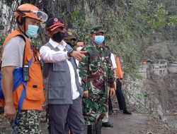 Kepala BNPB Pusat Tinjau Lokasi Terdampak Erupsi Gunung Semeru