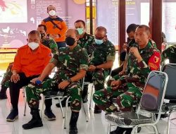 Pangdam V/Brw Tinjau Penanganan Korban Erupsi Gunung Semeru di Posko Tanggap Darurat