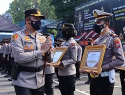 9 Anggota Peraih 15 Top Inovasi Pelayanan Publik 2021 Terima Reward dari AKBP Buher