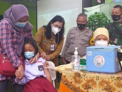 Sie Dokkes Polresta Malang Kota Gelar Vaksin Anak Usia 6-11 Tahun