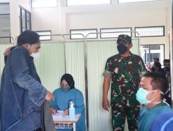 Korem 083/Bdj Bersama GM FKPPI Jatim Gelar Vaksinasi Dosis Tahap 3