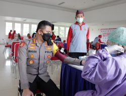Kapolresta Malang Kota ikut Mendonorkan Darahnya, Jelang HUT ke-108 Kota Malang