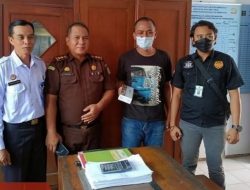 Kejari Pamekasan Sebut Tersangka Rokok Illegal Penjual Biasa