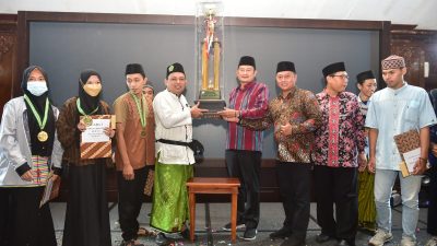 Kafilah Paciran Juara Umum MTQ Ke-XXIV