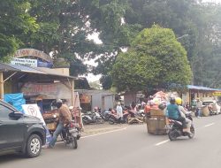 Bulan Depan, Trotoar Sultan Agung Dibongkar