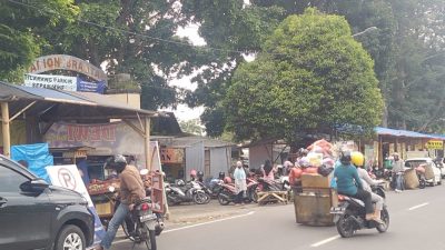 Bulan Depan, Trotoar Sultan Agung Dibongkar