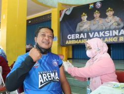 Jelang Laga Arema FC Vs PSIS Semarang,  Kepolisian Malang Raya Buka Gerai Vaksinasi Aremania
