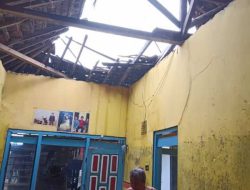 Hujan 5 Jam, Rumah Toyani Ambruk