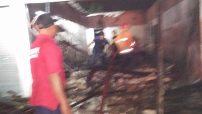 Diduga Konsleting Listrik Ruko Sotaber Ludes Terbakar
